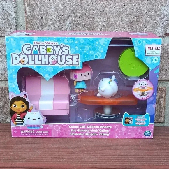 Cakey Cat Kitchen Dinette - Picture 1 of 5